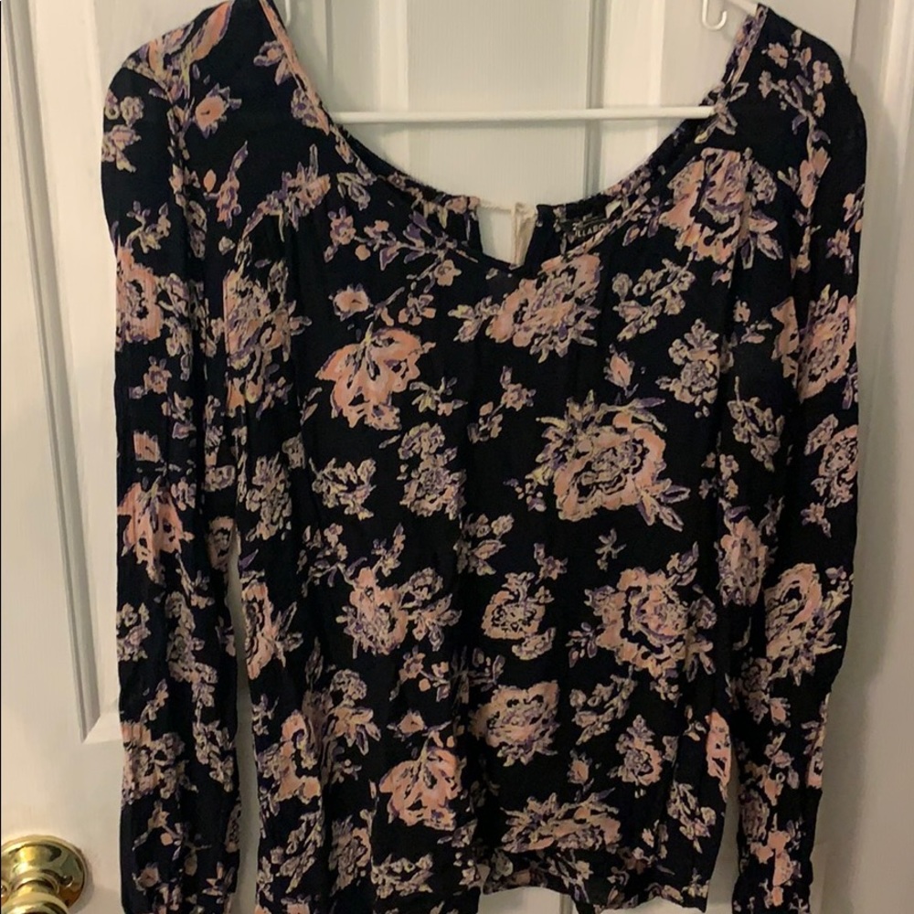 Billabong top